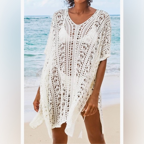 CUPSHE  Cover Up Beach Dress Hole Pattern Side Slit Crochet Beach Poncho Summer - Picture 1 of 11